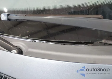 2005 BMW 325 Xi from USA, damaged, VIN WBAEU33485PR19749